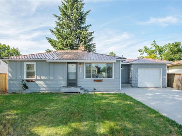 8209 E Indiana Ave, Spokane Valley, WA 99212