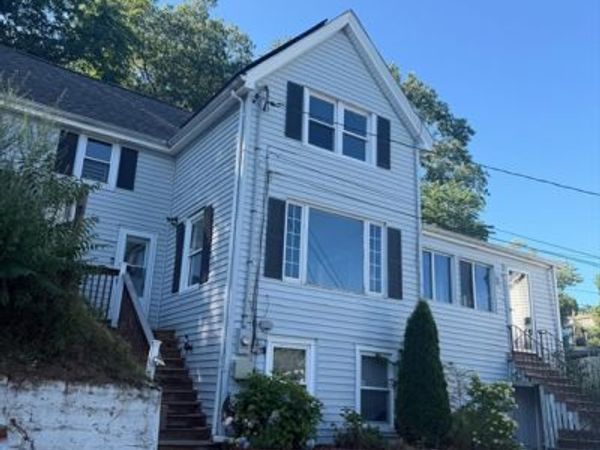 20 Oakland Ter, Lynn, MA 01905