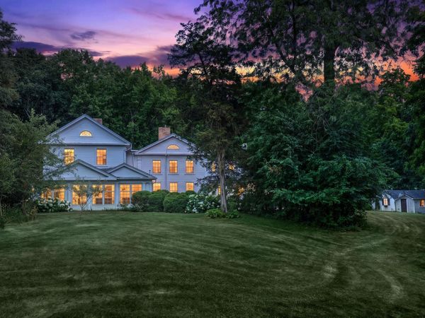 1201 S Waterville Rd, Summit, WI 53066
