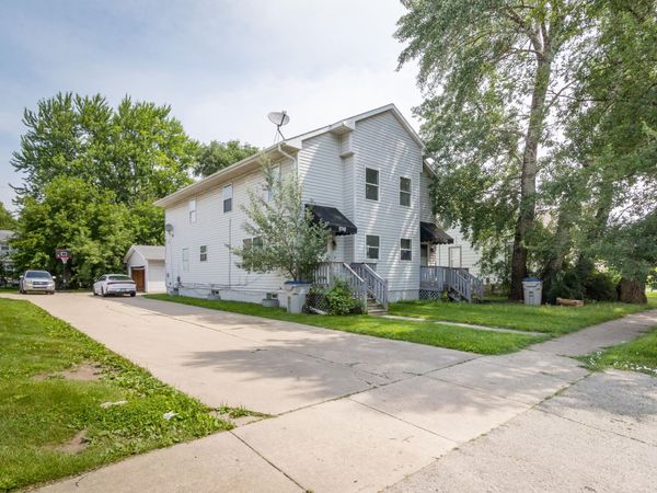 6738 W Mill Rd, Unit 6740, Milwaukee, WI 53218