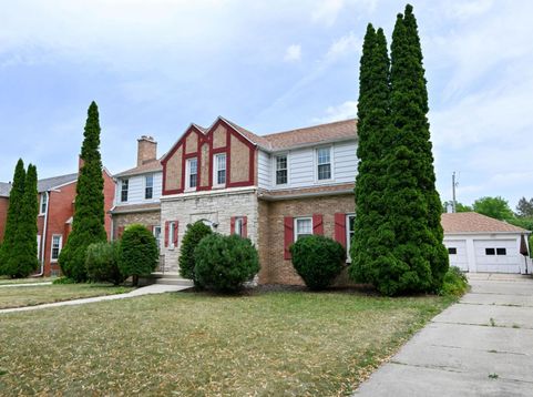 Main Photo
