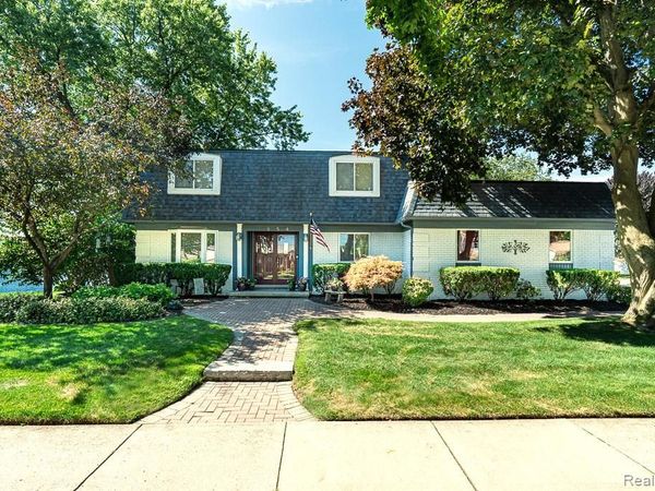 1854 Lyster Lane, Troy, MI 48085