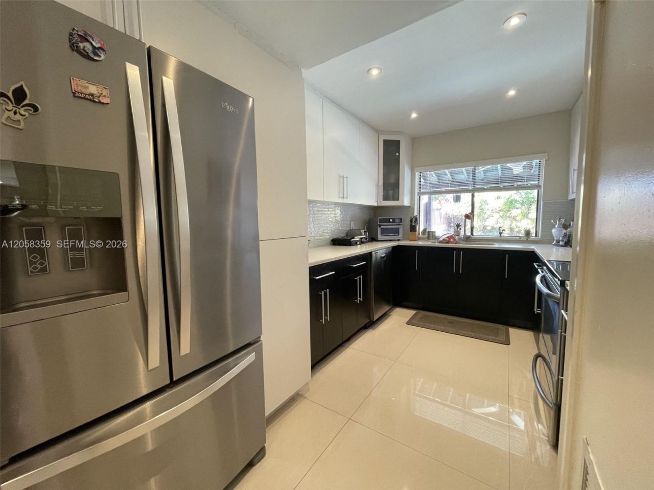 1066 NE 202nd Ln, Miami, FL 33179 Photo