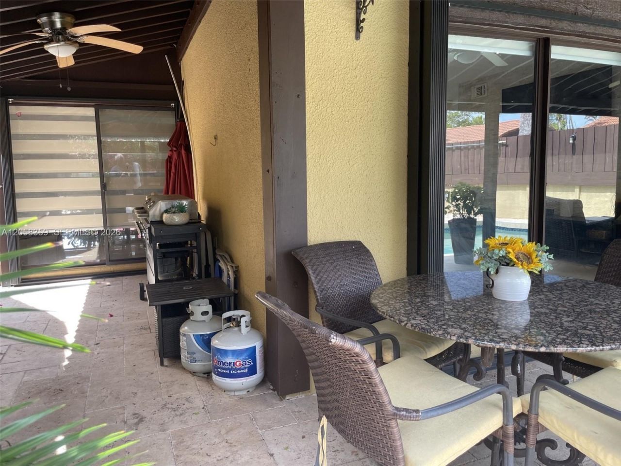 1066 NE 202nd Ln, Miami, FL 33179 Photo