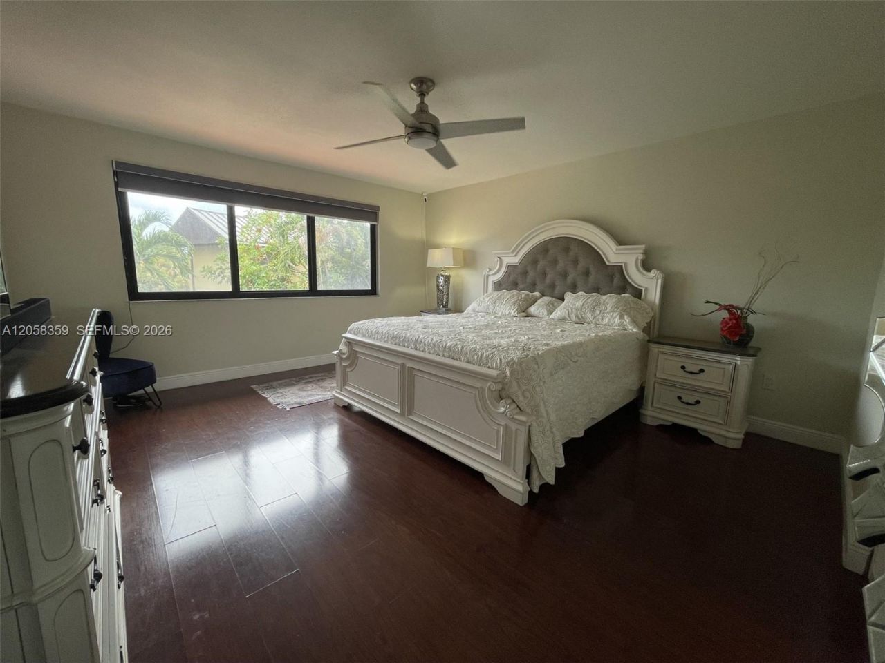 1066 NE 202nd Ln, Miami, FL 33179 Photo