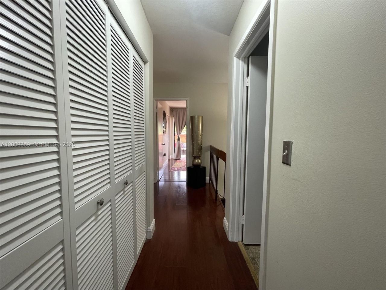 1066 NE 202nd Ln, Miami, FL 33179 Photo