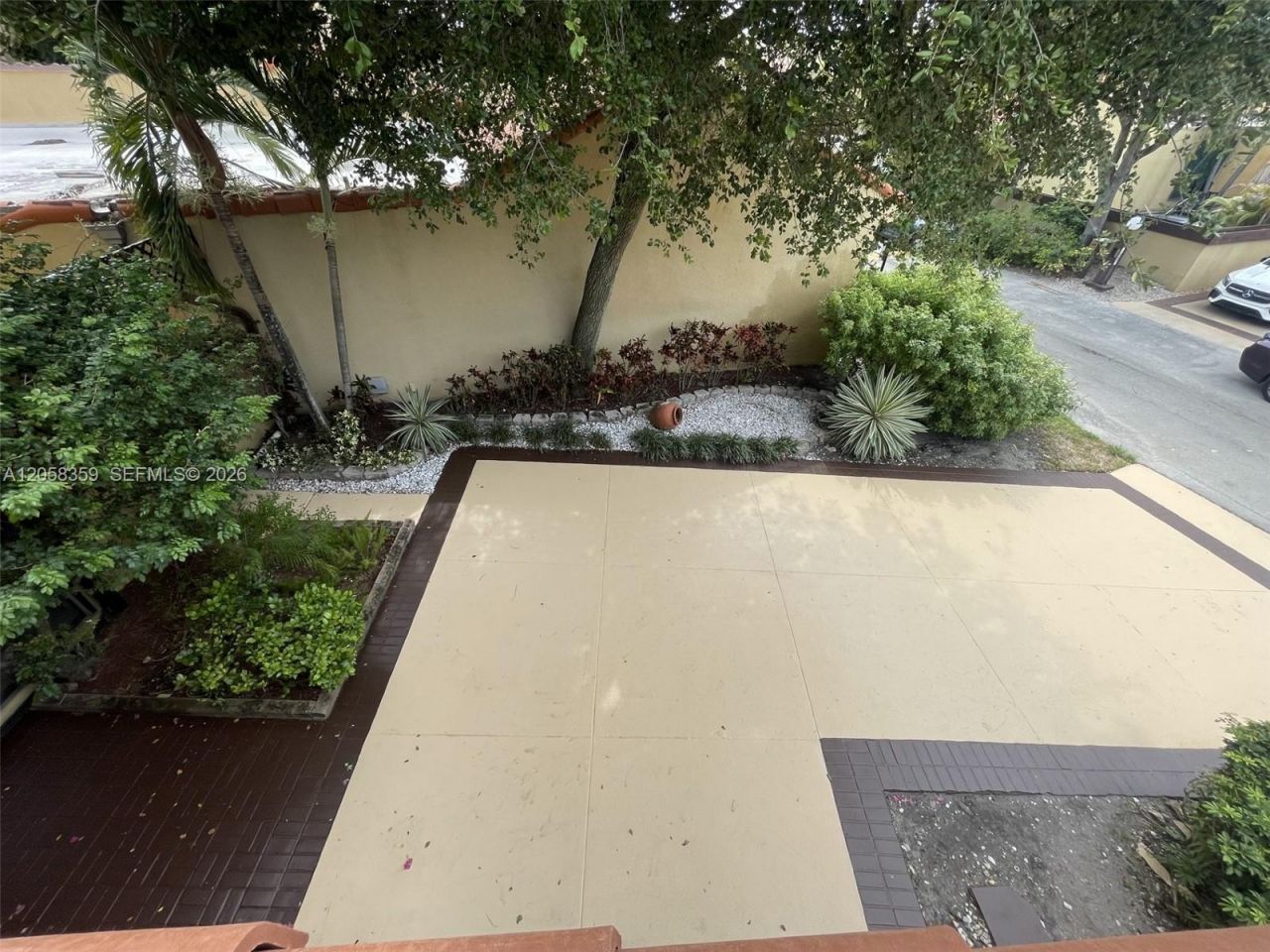 1066 NE 202nd Ln, Miami, FL 33179 Photo