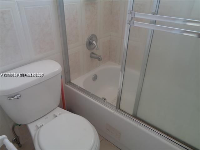 16150 NE 21st Ave , Unit 6, North Miami Beach, FL 33162 Photo
