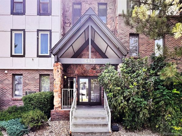 6425 S Dayton Street , Unit 102, Englewood, CO 80111