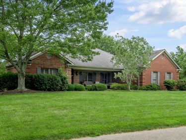 17 Olde Village Drive, Nicholasville, KY 40356