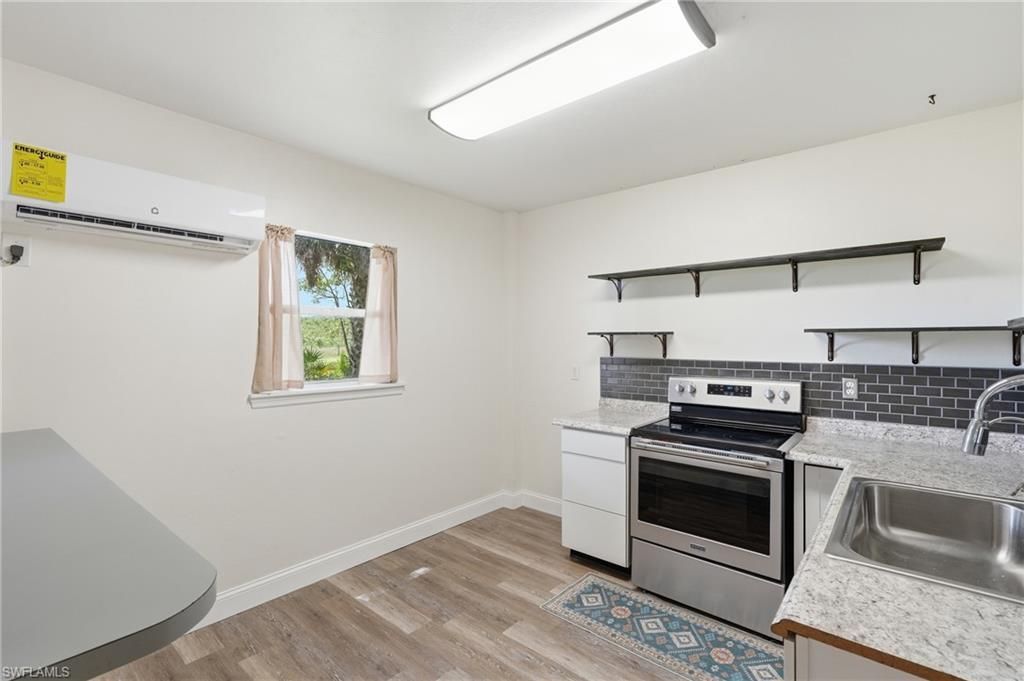 17900 Devore Ln, Fort Myers, FL 33913 Photo
