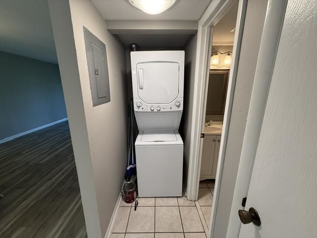 1301 Pridgen Rd.  Photo 10