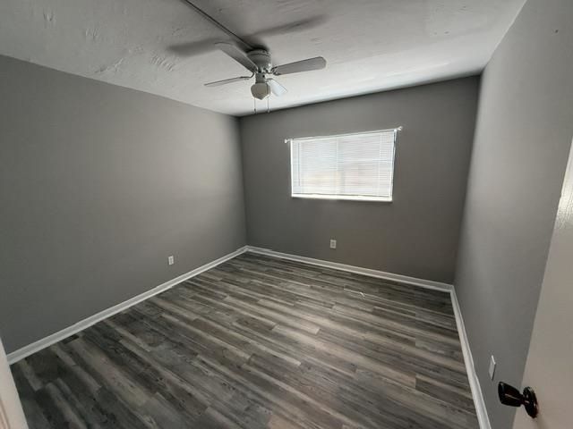 1301 Pridgen Rd.  Photo 4
