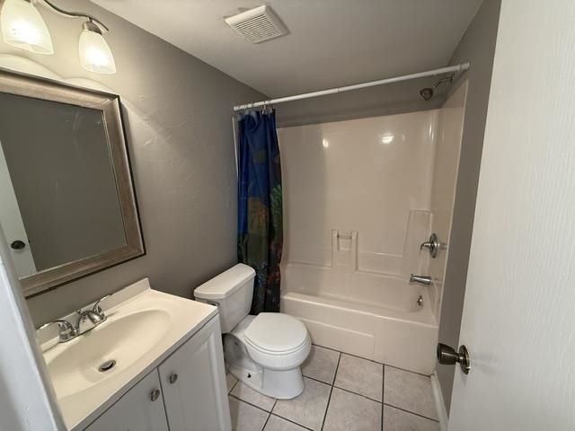 1301 Pridgen Rd.  Photo 9