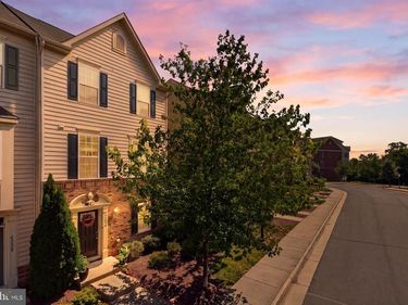 42630 BURBANK TERRACE, STERLING, VA 20166