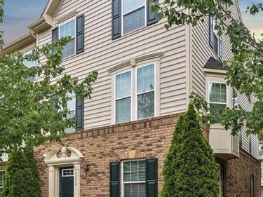 42630 BURBANK TERRACE, STERLING, VA 20166