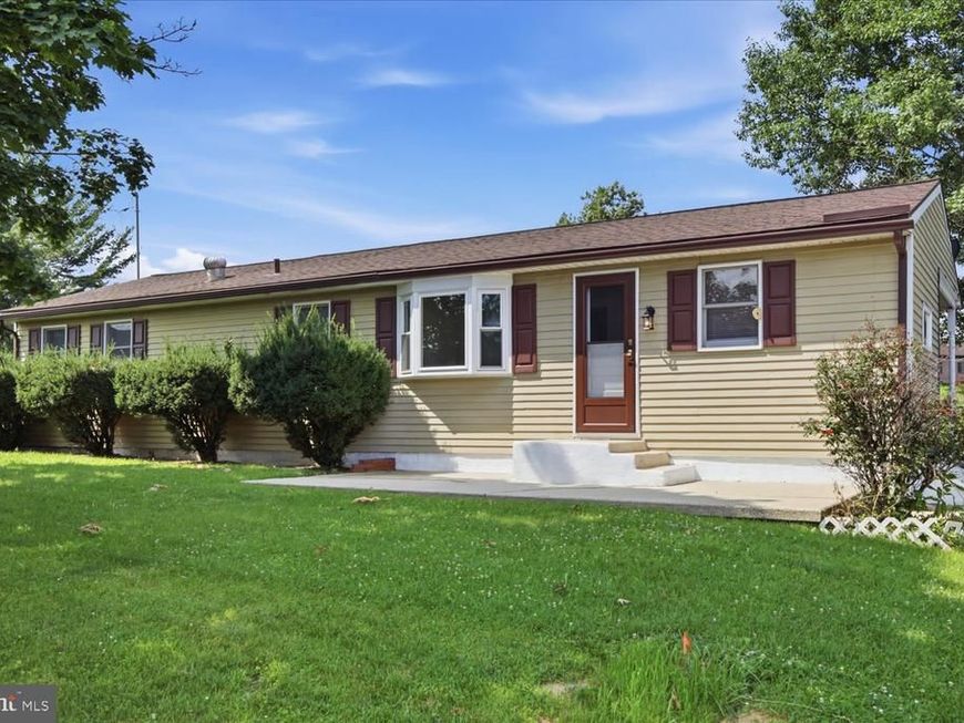 351 E Fulton Street, Ephrata, PA 17522 Main Photo