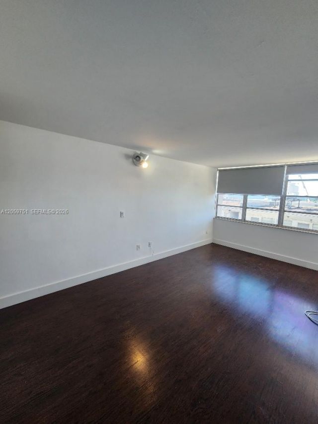 2016 Bay Dr, Unit 304, Miami Beach, FL 33141 Photo