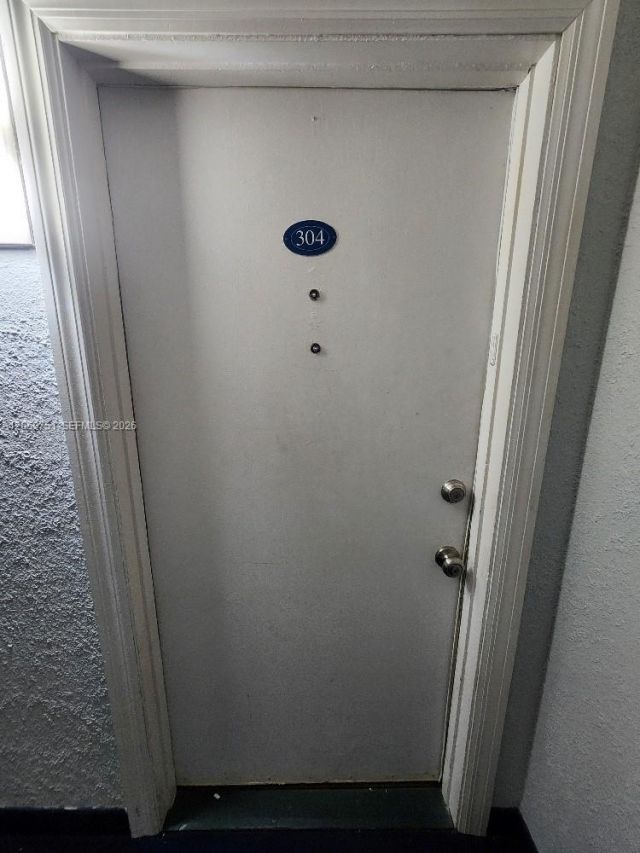 2016 Bay Dr, Unit 304, Miami Beach, FL 33141 Photo