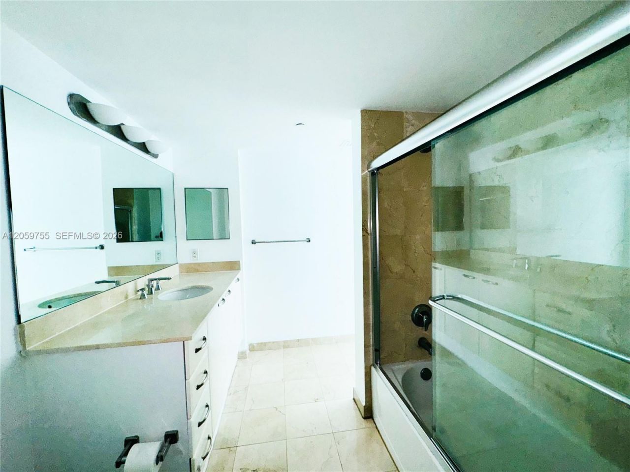 2101 Brickell Ave , Unit 801, Miami, FL 33129 Photo