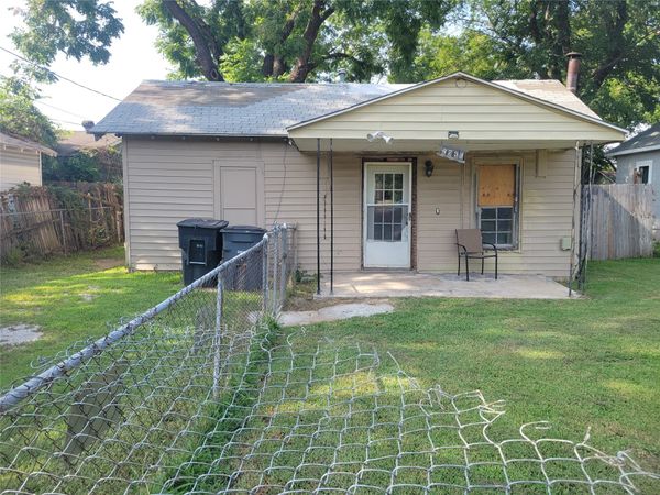 4739 W 8th Street , Tulsa, OK 74127
