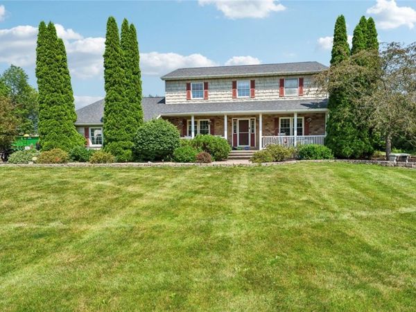6835 Knowlesville Road, Oakfield, NY 14125