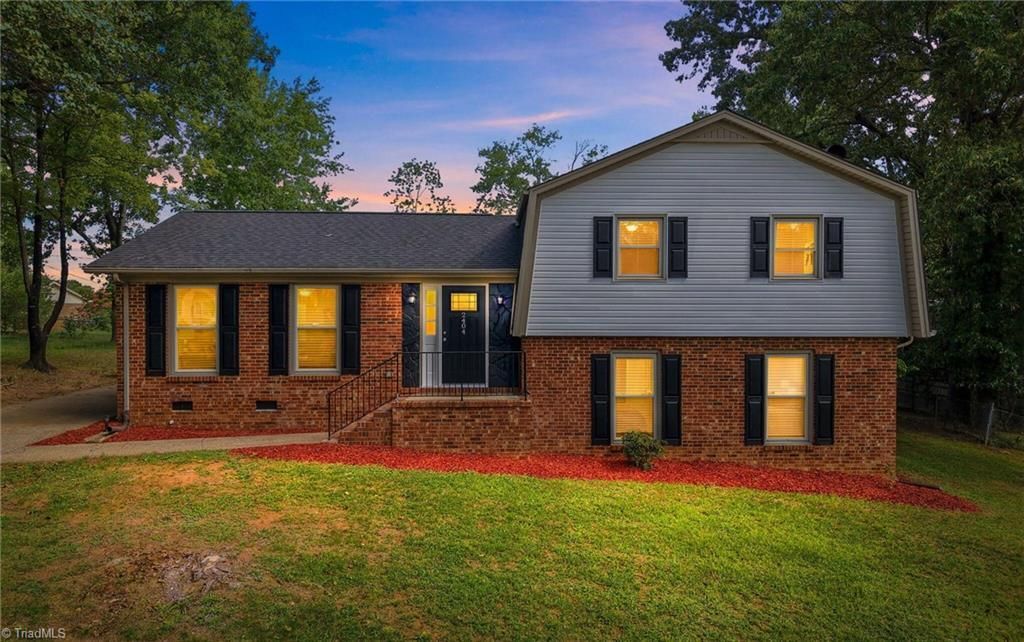 2404 Dulaire Road, Greensboro, NC 27407 Main Photo