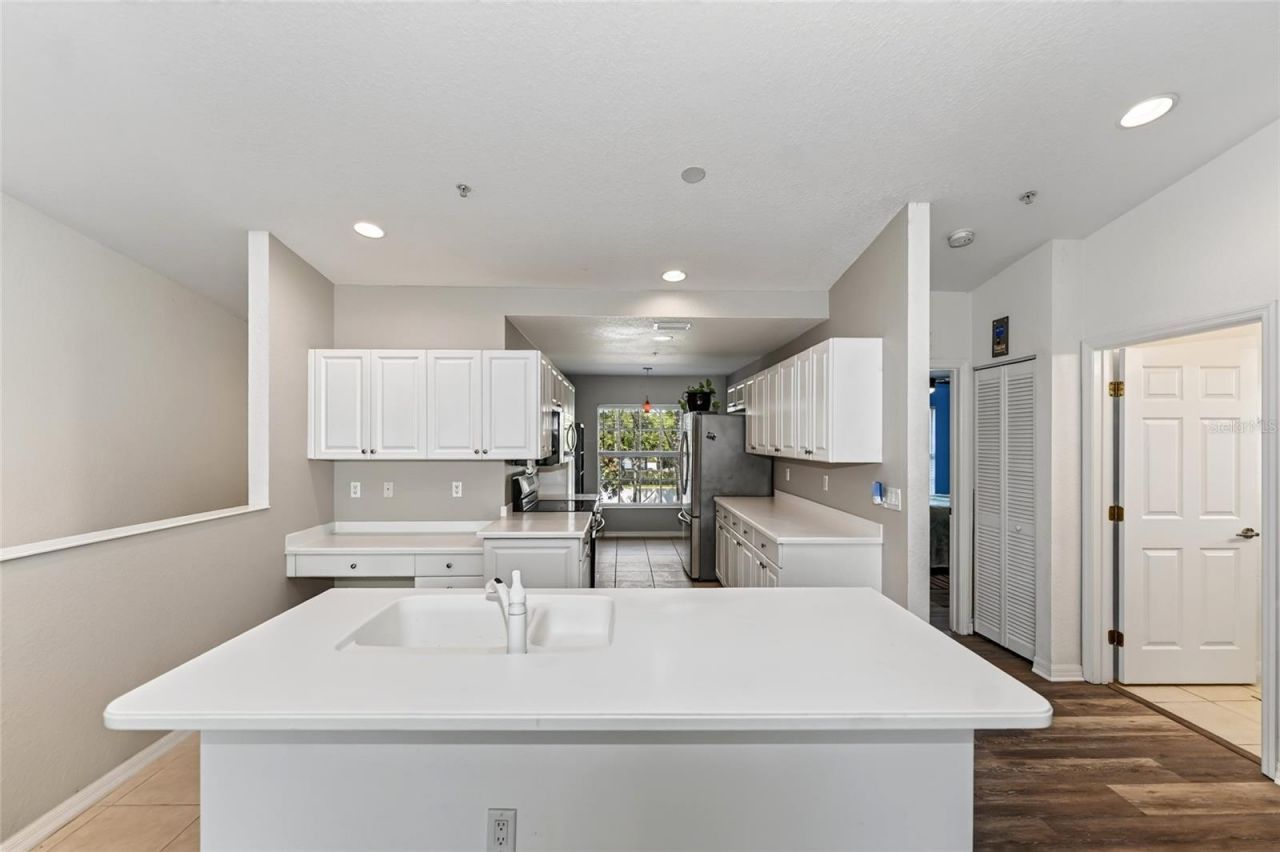 7092 Strand Circle, Bradenton, FL 34203 Photo