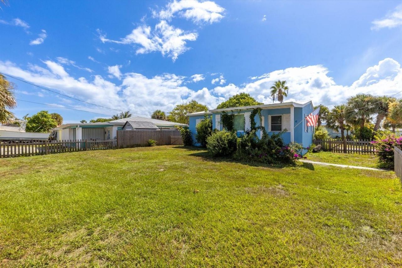 301 Granada Street , Fort Pierce, FL 34949 Photo
