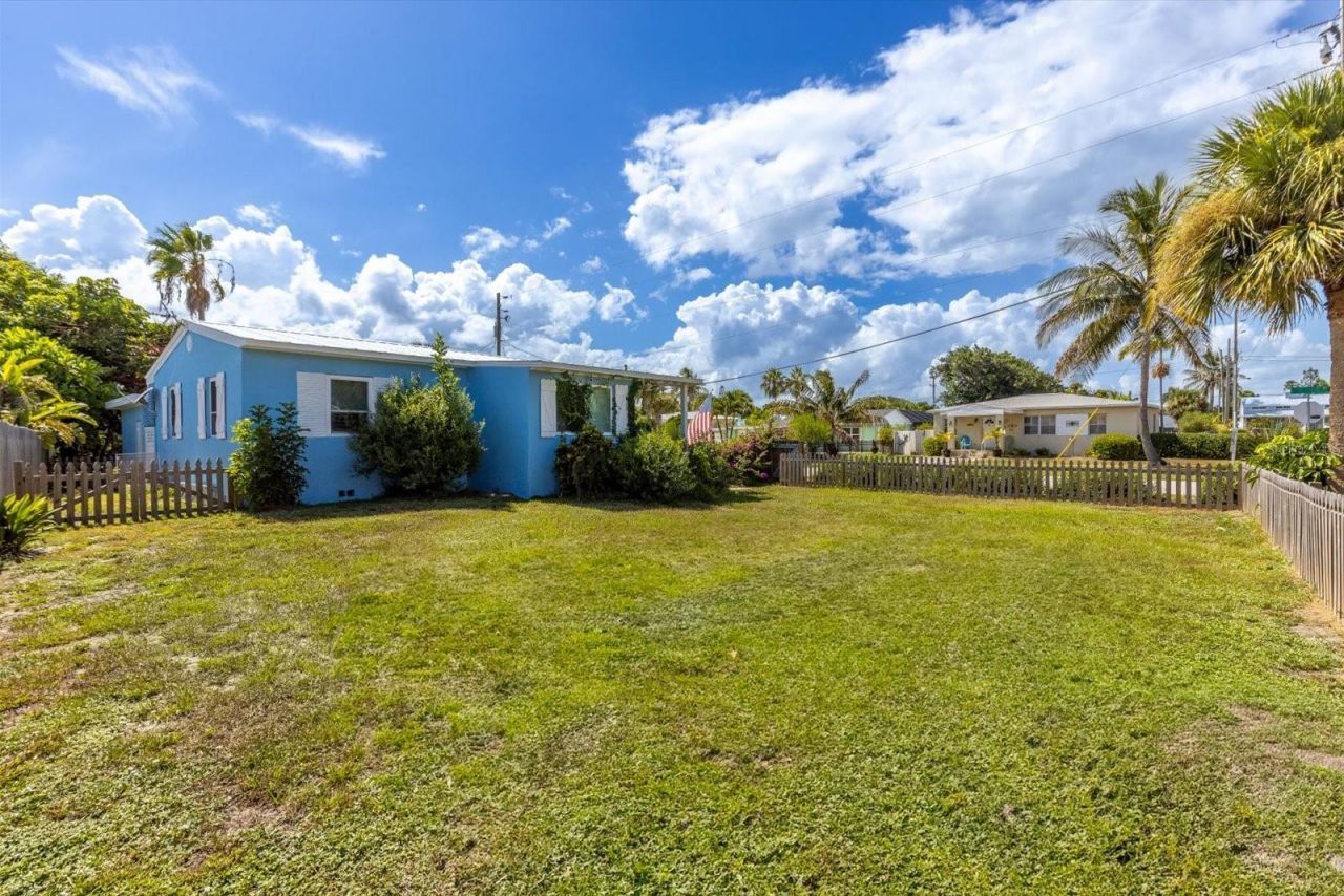 301 Granada Street , Fort Pierce, FL 34949 Photo