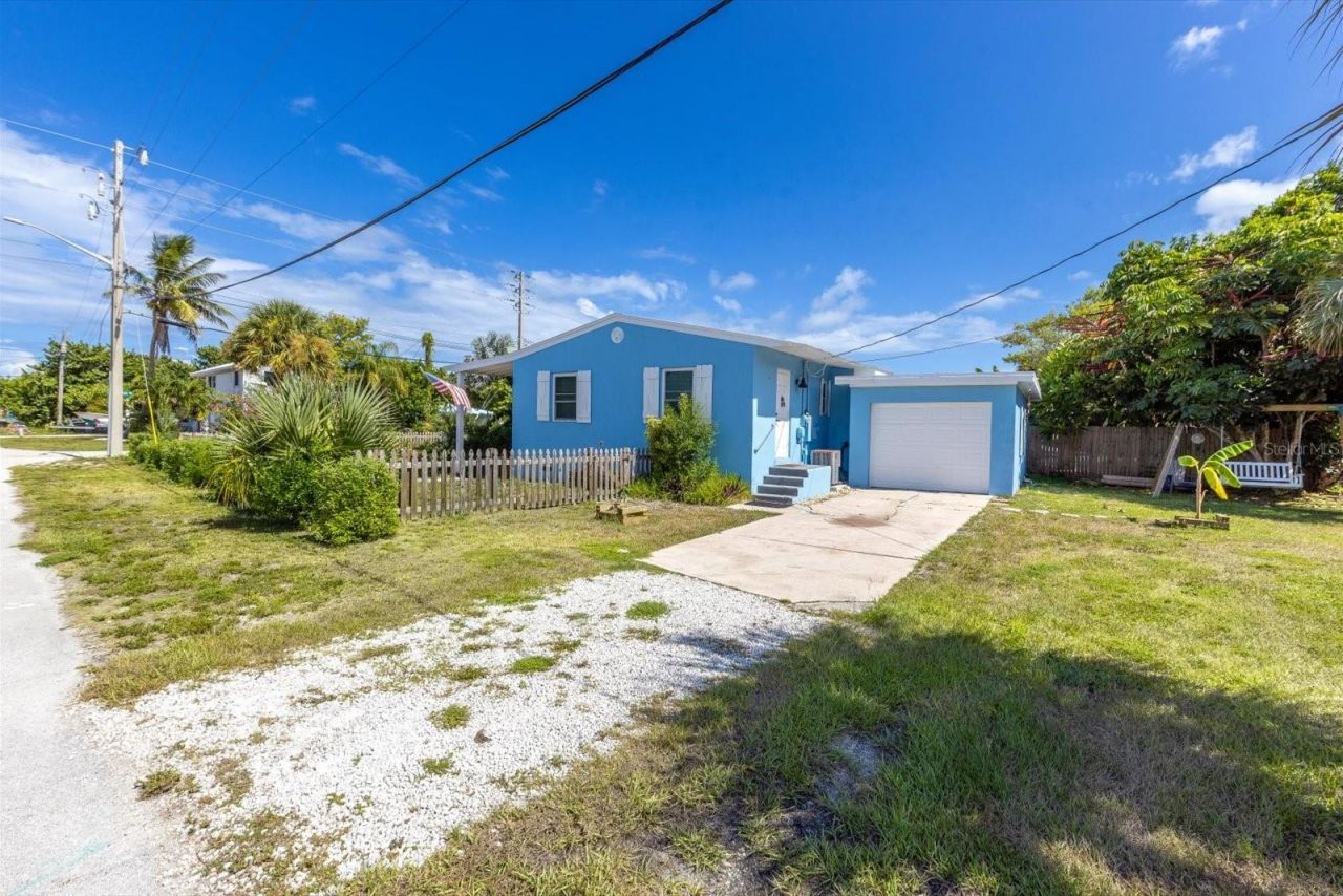 301 Granada Street , Fort Pierce, FL 34949 Photo