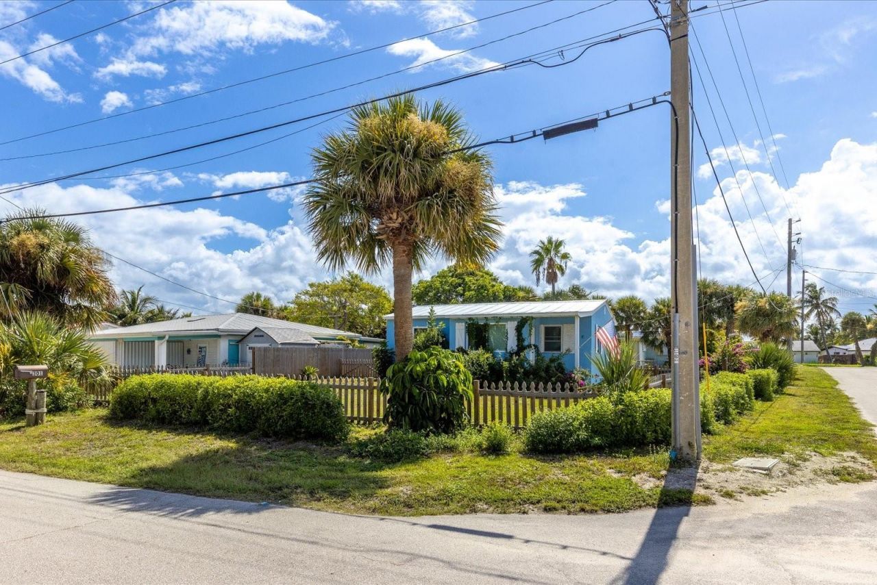 301 Granada Street , Fort Pierce, FL 34949 Photo