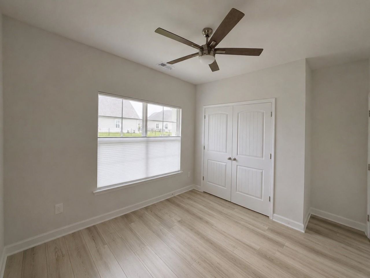 3083 Viceroy Loop  Photo 10