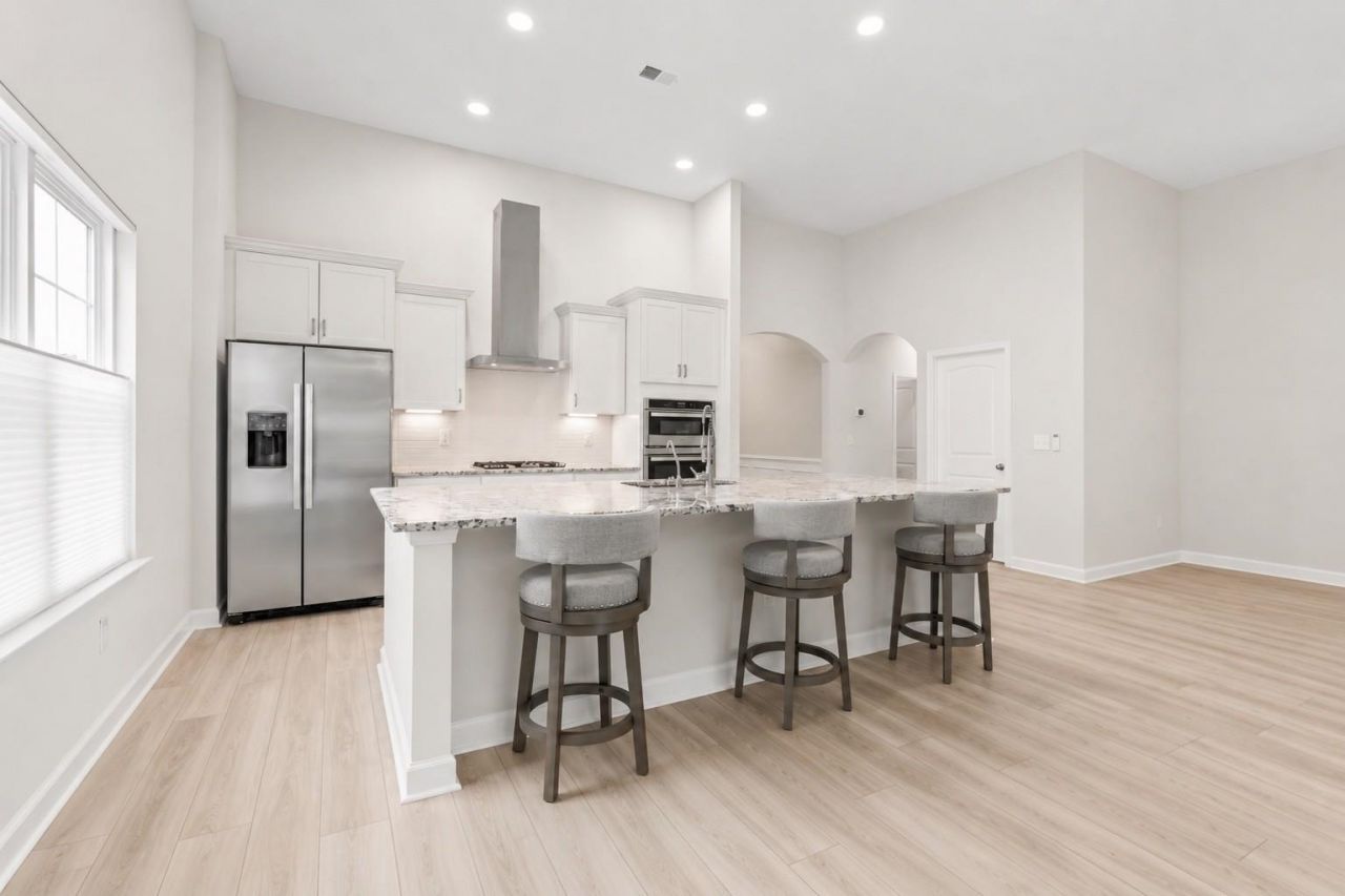 3083 Viceroy Loop  Photo 4