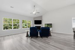 3083 Viceroy Loop photo 4