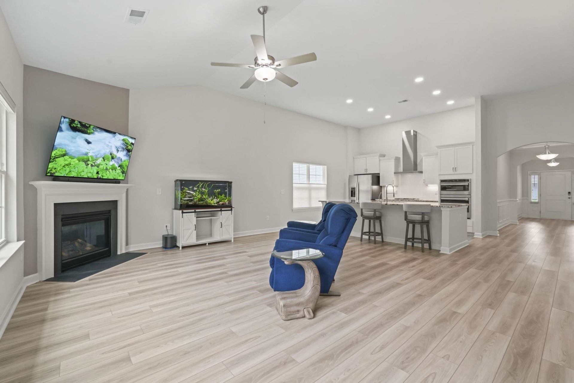 3083 Viceroy Loop  Photo 6