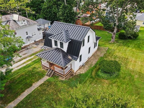 865 Hartshorn Street , Alliance, OH 44601
