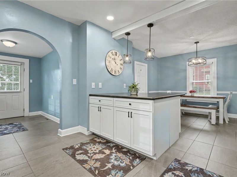 865 Hartshorn Street, Alliance, OH 44601 Photo 10