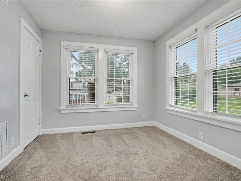 865 Hartshorn Street, Alliance, OH 44601 Photo 16