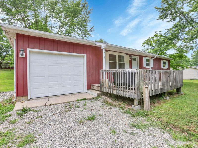2968 Pleasant Drive NE, Lancaster, OH 43130 Photo 3