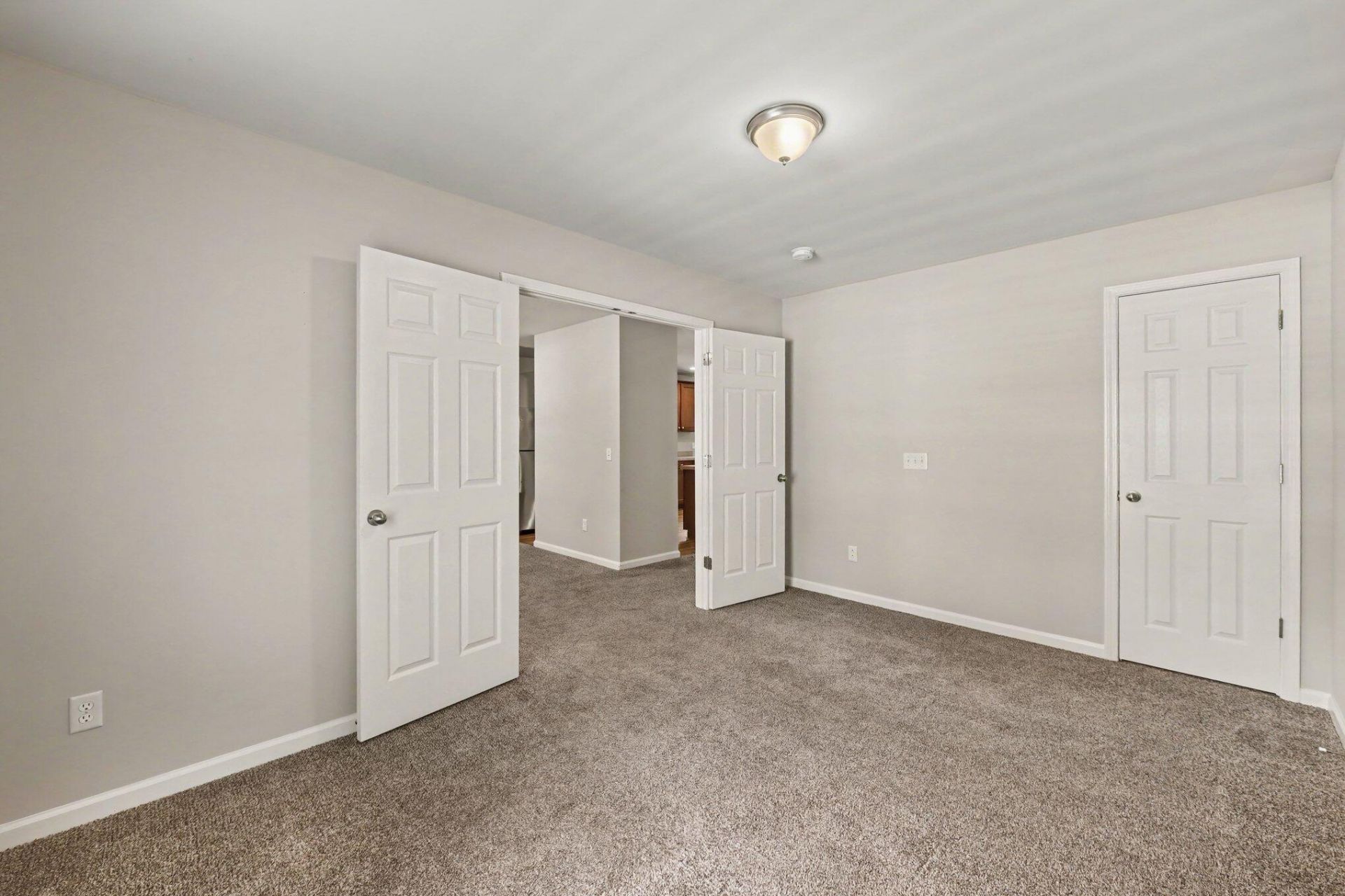 134 Mcgrady Drive Photo 17