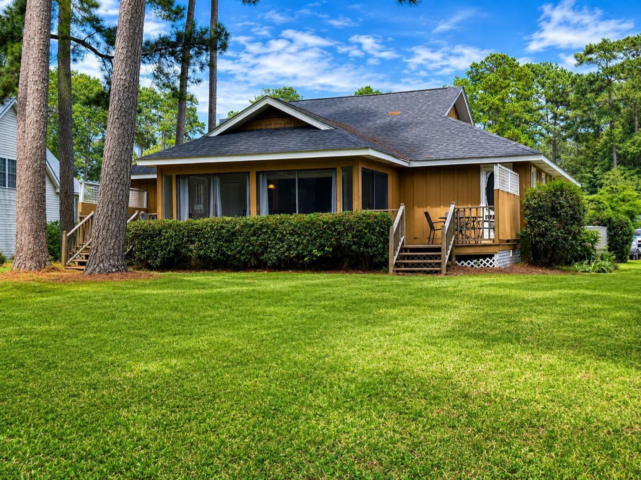 106 Wateree Drive Photo 5
