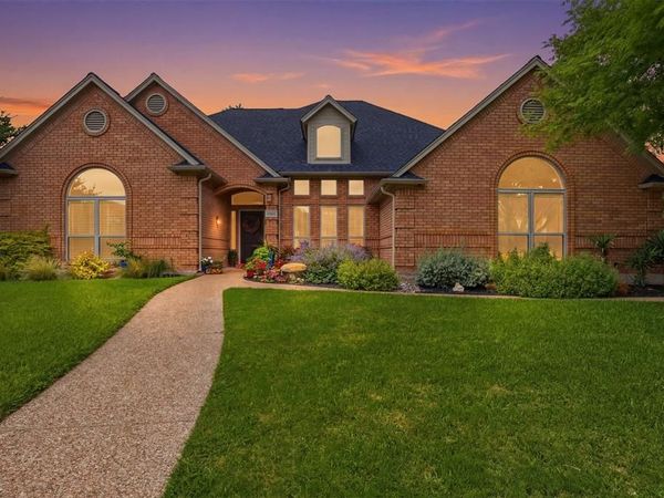 11816 River View Way , Fort Worth, TX 76008