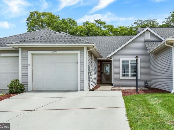 3896 FARMSTEAD DRIVE, FAYETTEVILLE, PA 17222