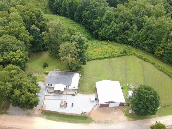 262 Woodland Heights Rd , Centerville, TN 37033