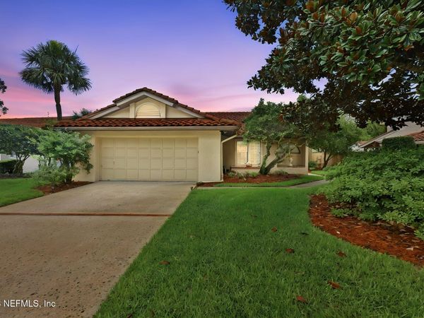 4582 CORRIENTES Circle S, Jacksonville, FL 32217