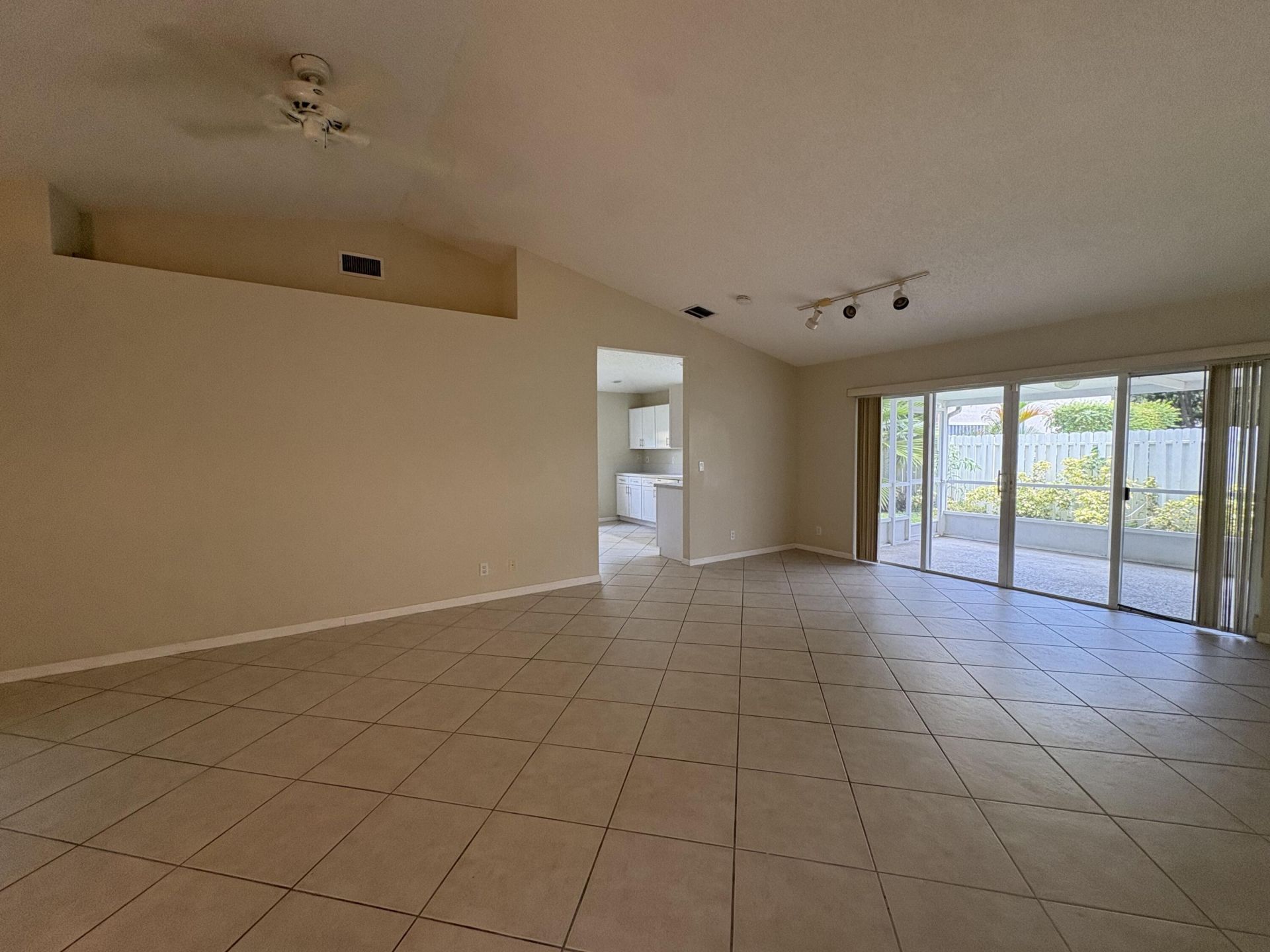 3572 Sahara Springs Boulevard, Pompano Beach, FL 33069 Photo