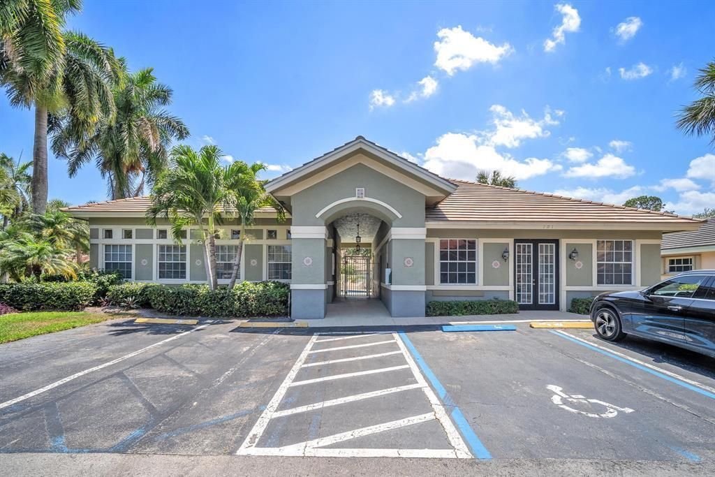 3572 Sahara Springs Boulevard, Pompano Beach, FL 33069 Photo