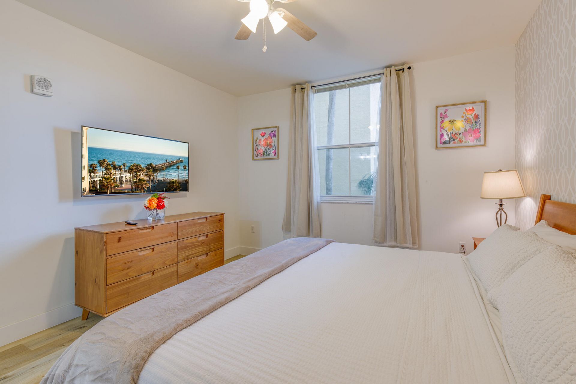 780 S Sapodilla Avenue, Unit 206, West Palm Beach, FL 33401 Photo