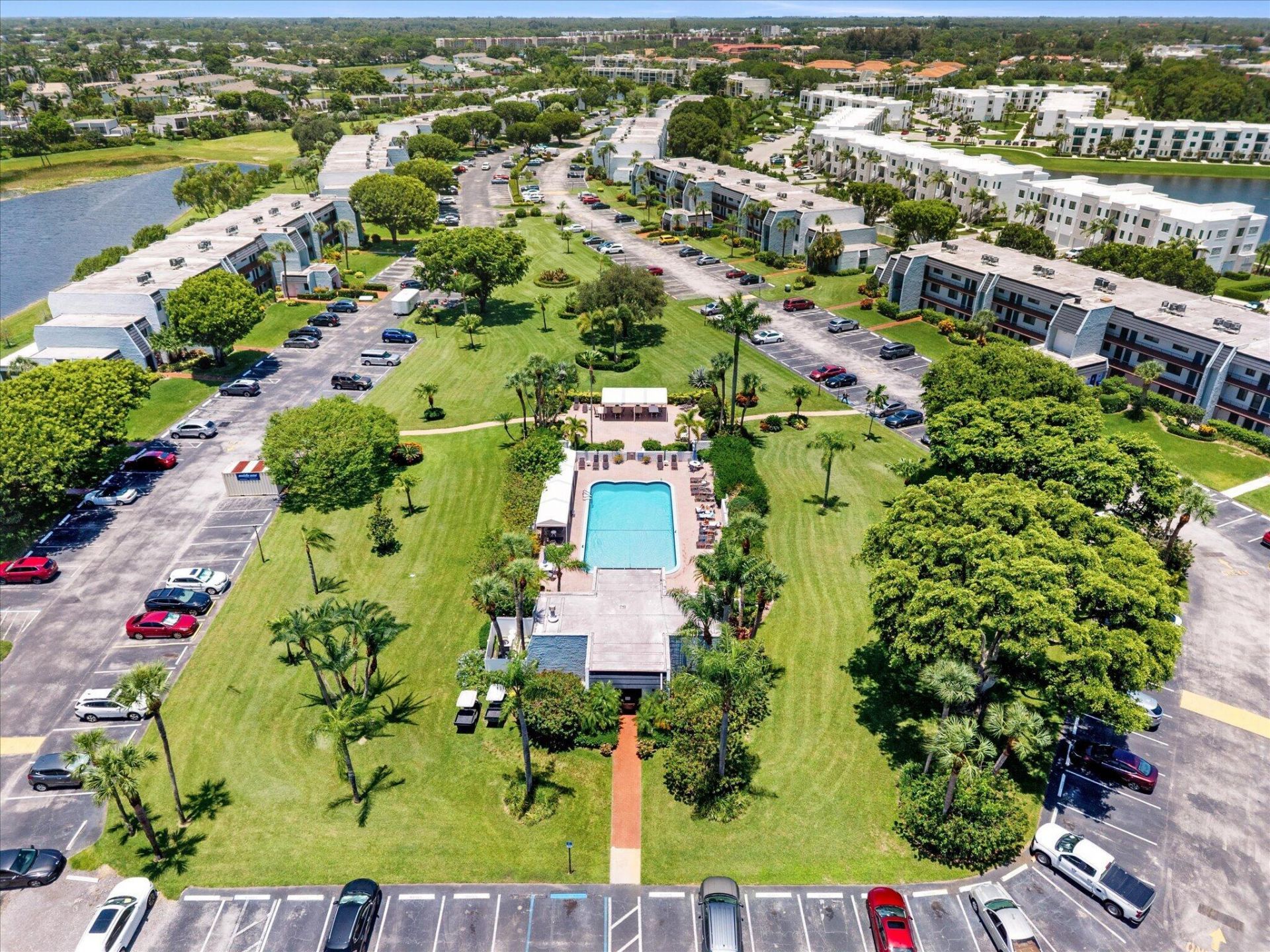 4266 Deste Court, Unit 302, Lake Worth, FL 33467 Photo